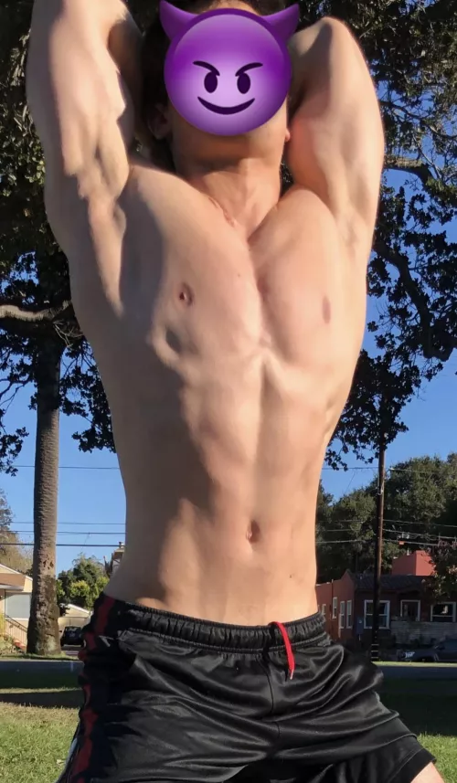 Horny AF looking for an ass that can handle my 8 inch champ asap 🥰😈 by TheeGuyDerek