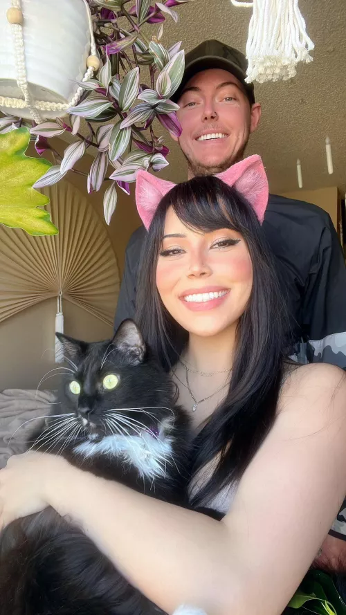 I did the math for converting cat years into human years and in 2025, Kuro and I will both be turning 32 🫣 by FeliciaVox