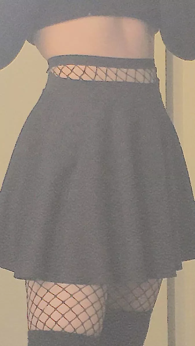 I need more friends D: posted by literallyangeldust