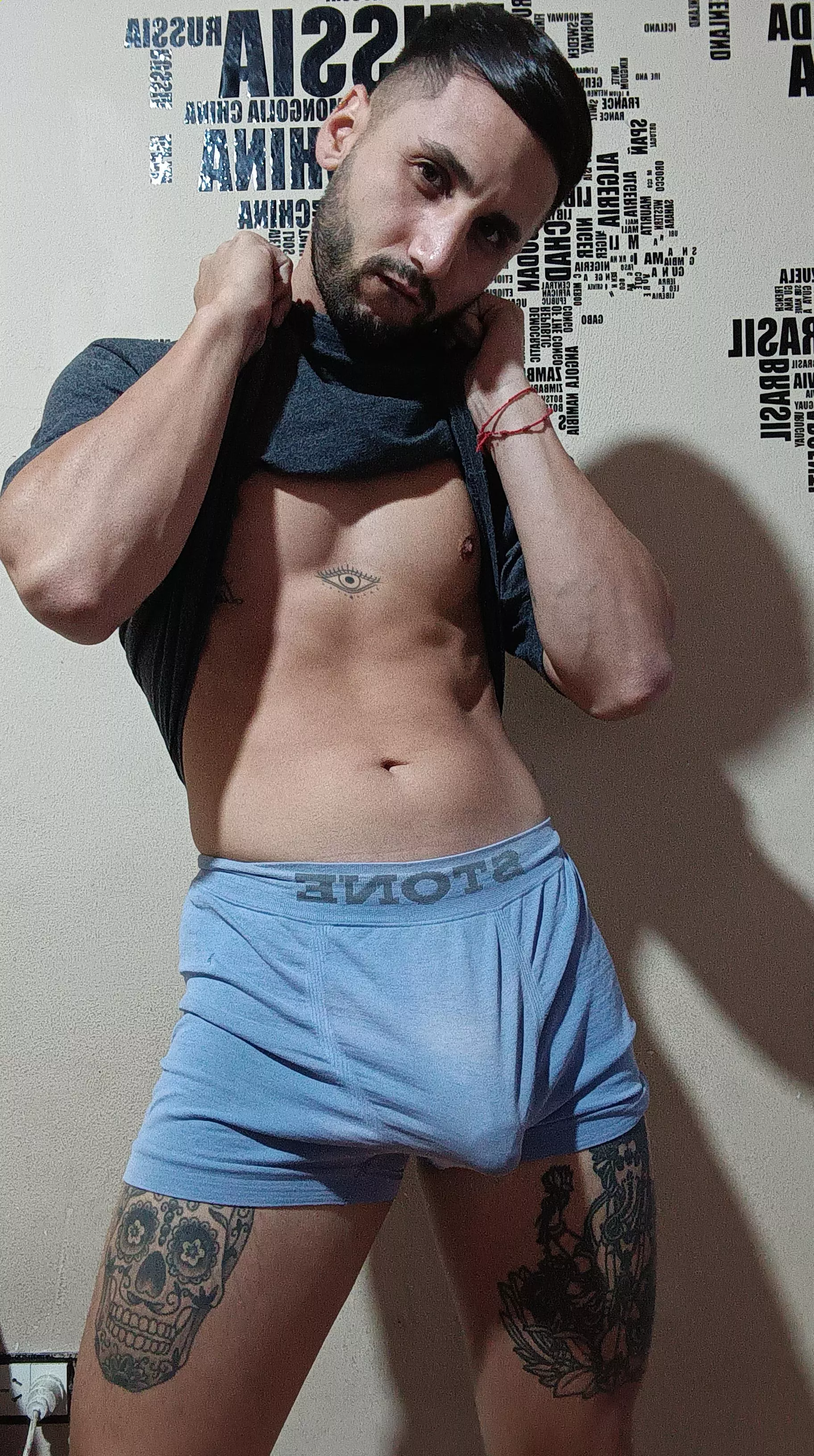 I need new boxer shorts 😔 even if it's old, does it fit me?  posted by Onlyfdexxxp