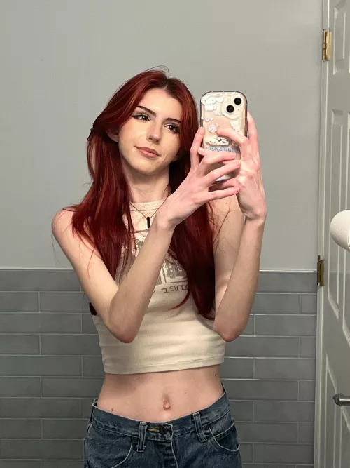 i used to get in trouble for not wearing bras with my crop tops by r3dh3ads1vt