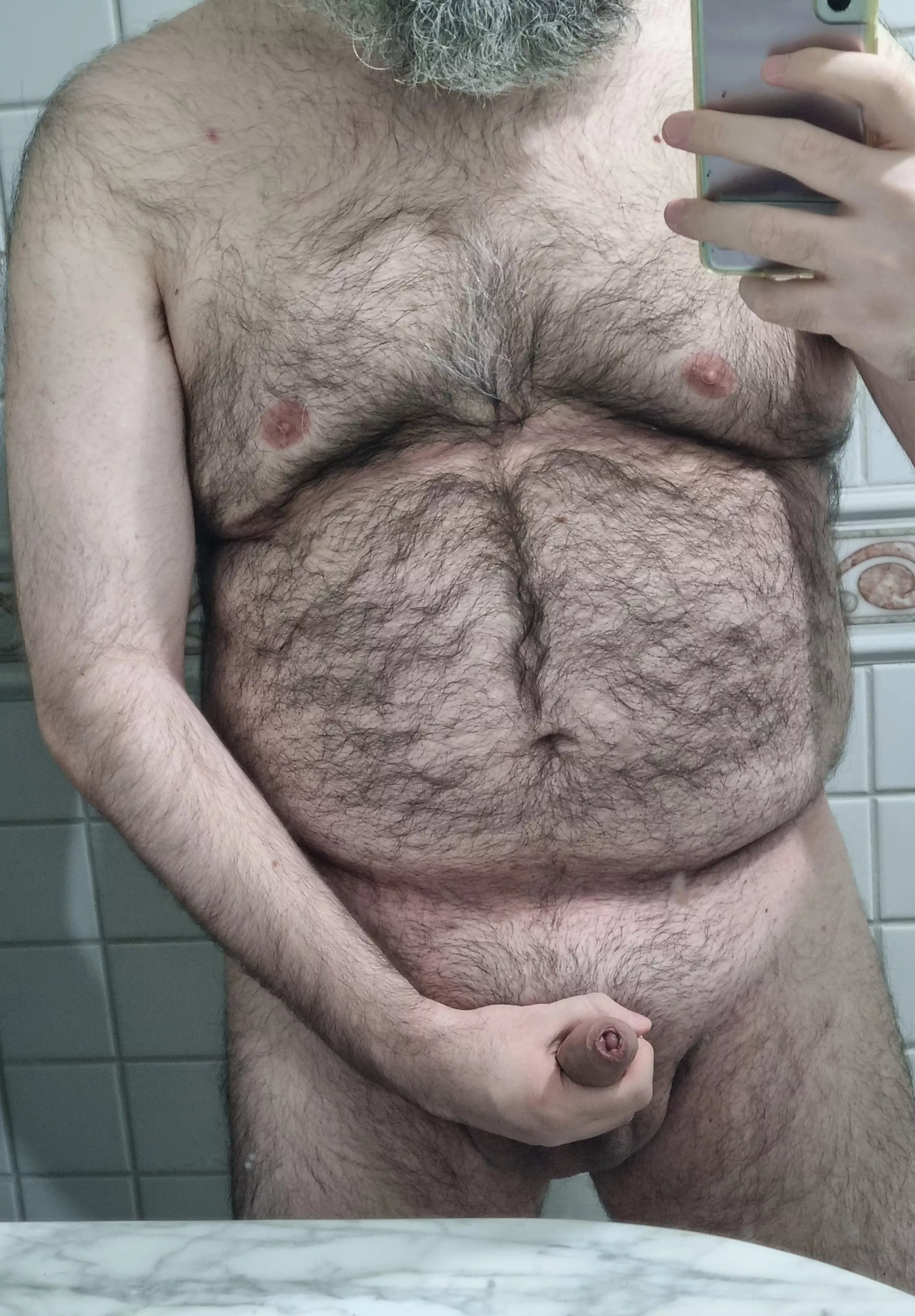 I want your hands all over me.  posted by valpld