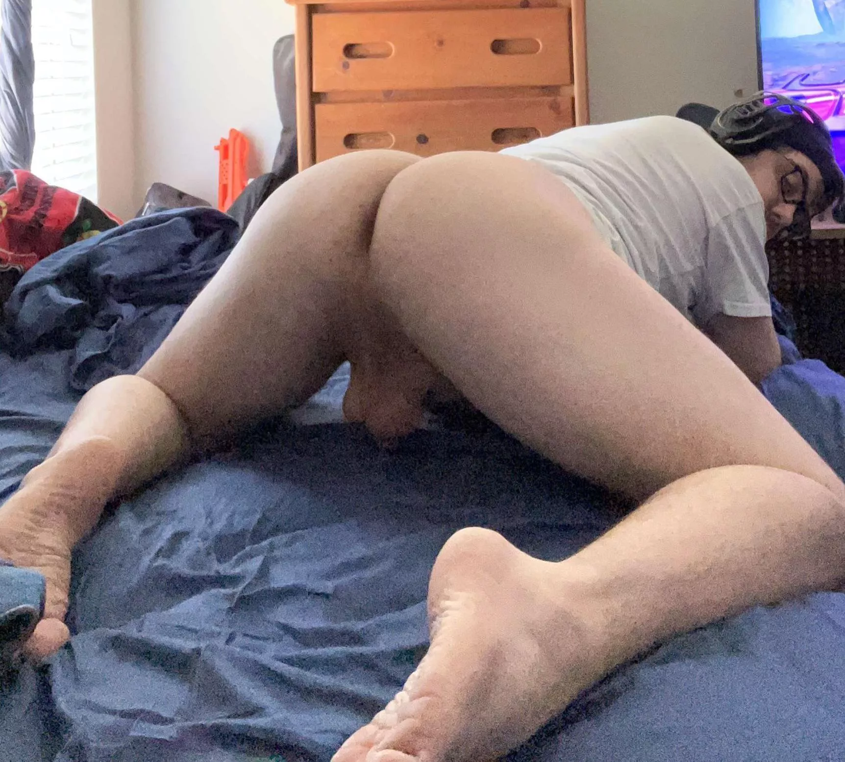 If I beat this then I’m unlocked? 😳 but every time I die it’s another day in the cage, and you’re gonna peg me the whole time? 🙈 oh no… posted by YourHimboBoyToy