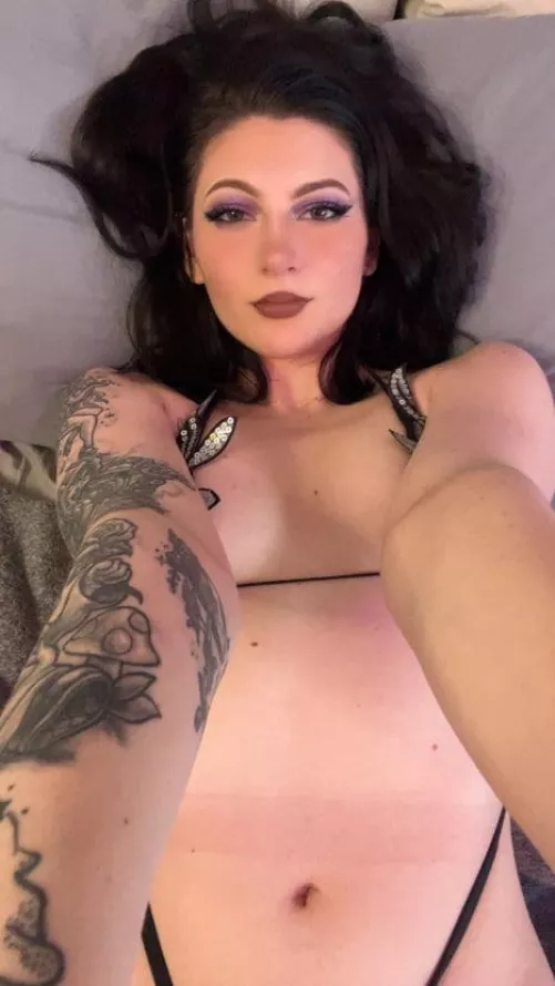 I'm all yours once you show me your hard cock, deal? by ElegantEmery