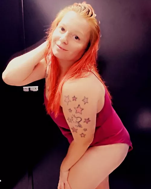 Im here waiting for you by Prettypinkkitty24