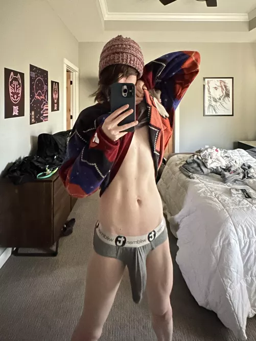 It’s trying to escape! by StonerGoonMami