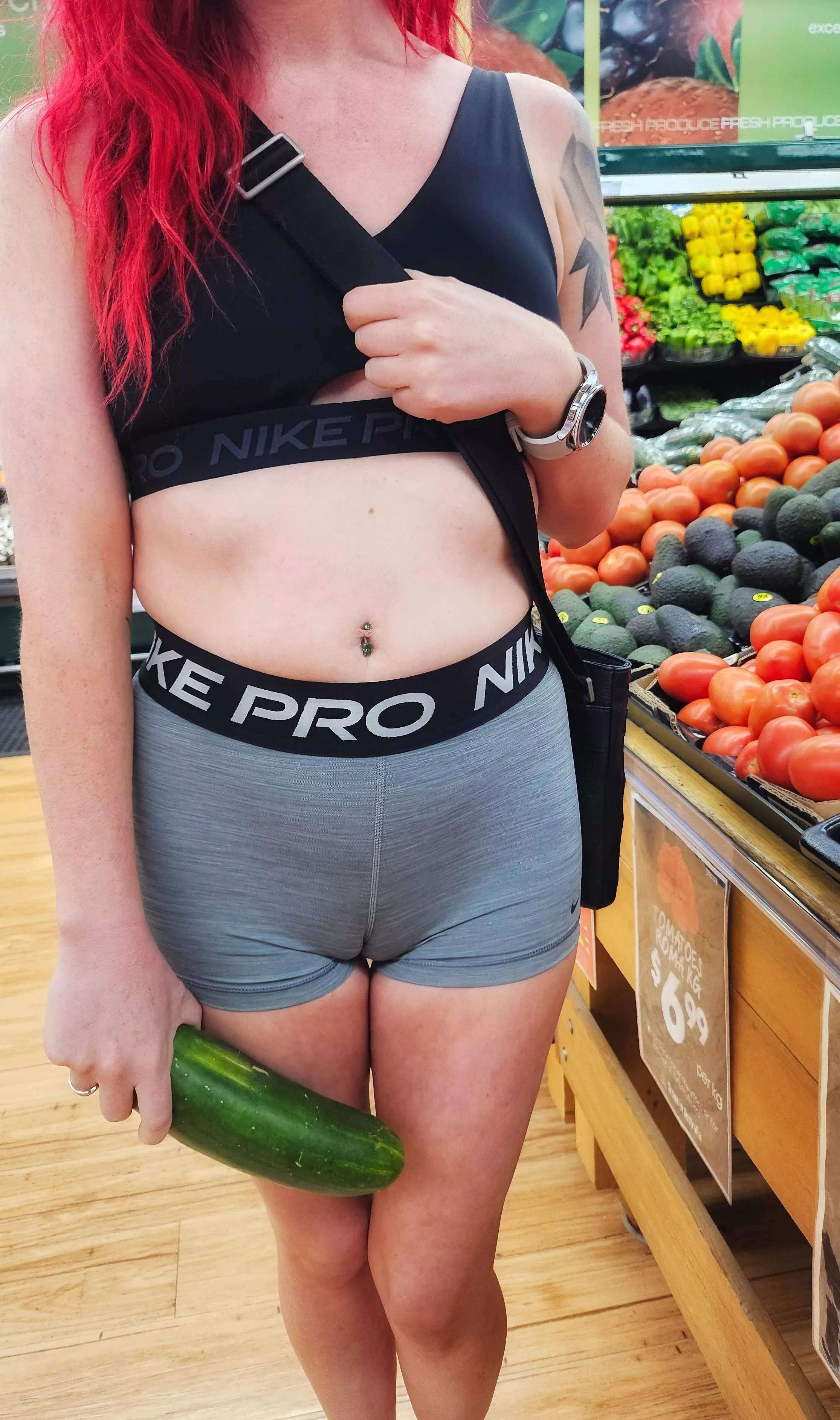 Just me and my toe...doing some shopping  posted by ScarletSpencer