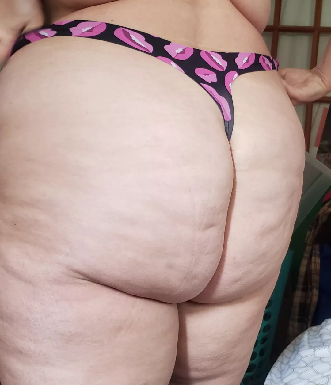 Kiss it! 😘 posted by abigailgray256