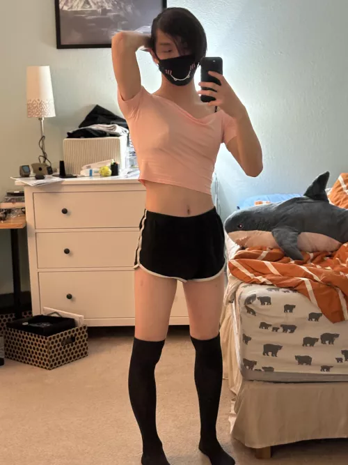 Loving this new top :3 feelin suppper cute! by senpai_ned