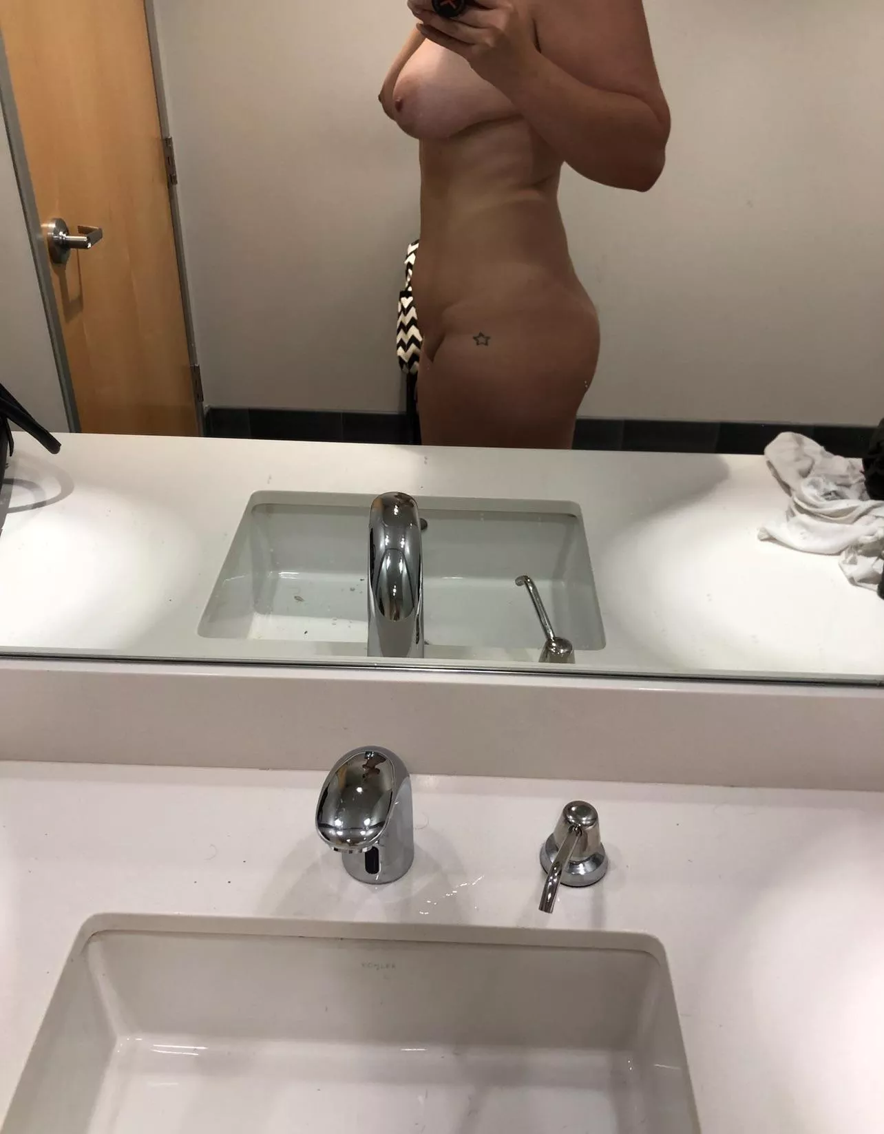 Mom of 3 posted by kellyham41