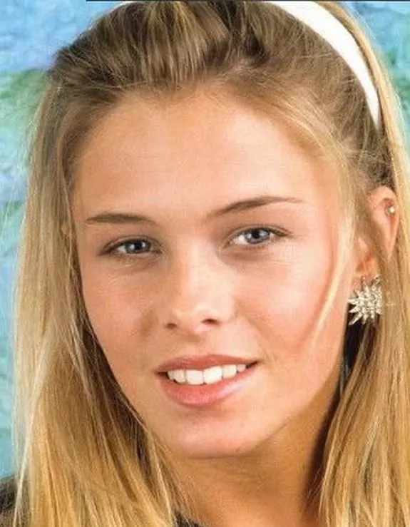 Nicole Eggert posted by HWKD65