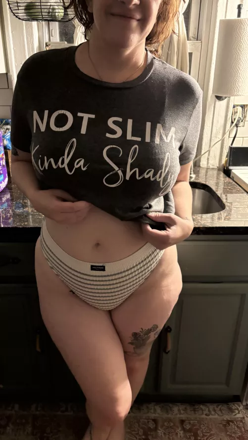 Not slim, Kinda shady  by GngrPeach