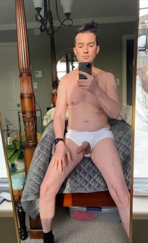 (NSFW) My dick wanted to say hello.  by XavierRWalker