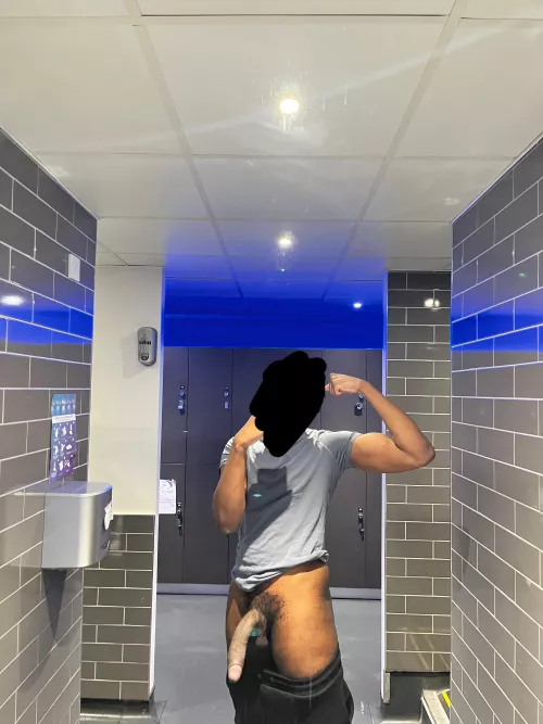 Post gym dick by One_Conflict7713
