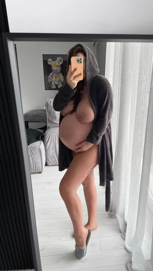 Still fuckable at almost 9 months pregnant?😈 by Amateurforyou