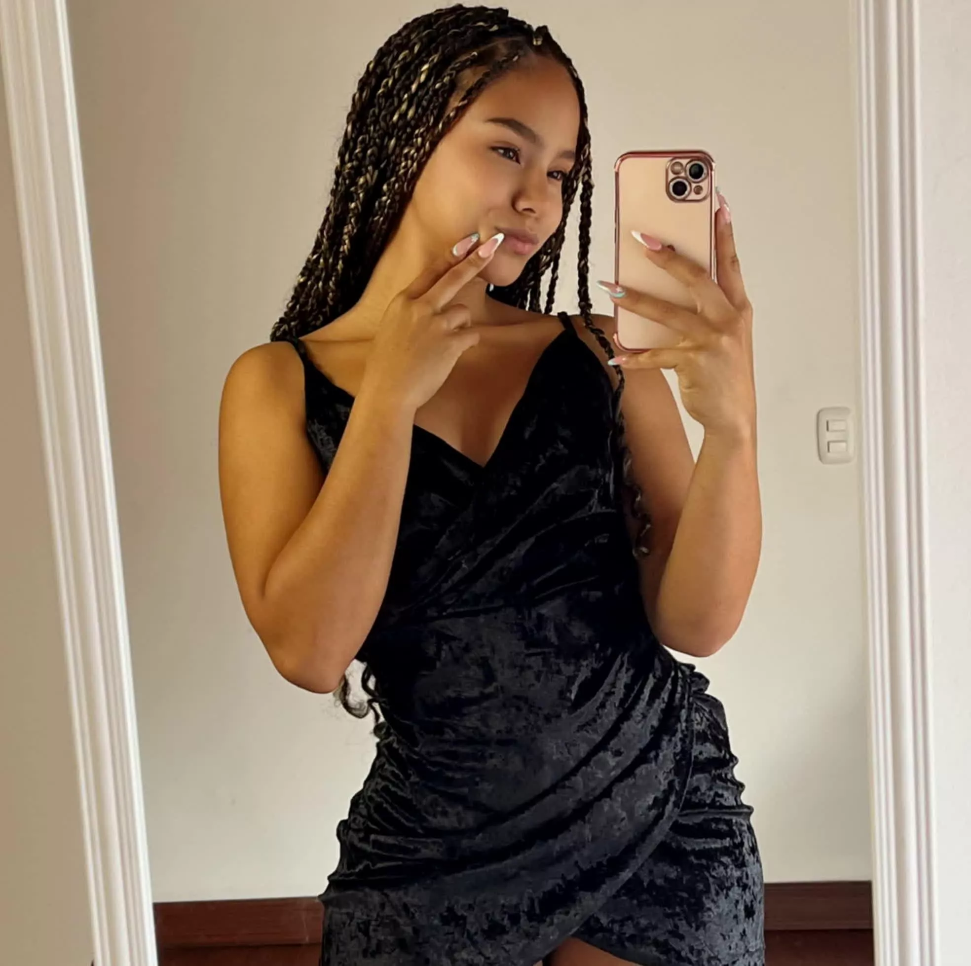 Teen hottie posted by Miss_Kittya