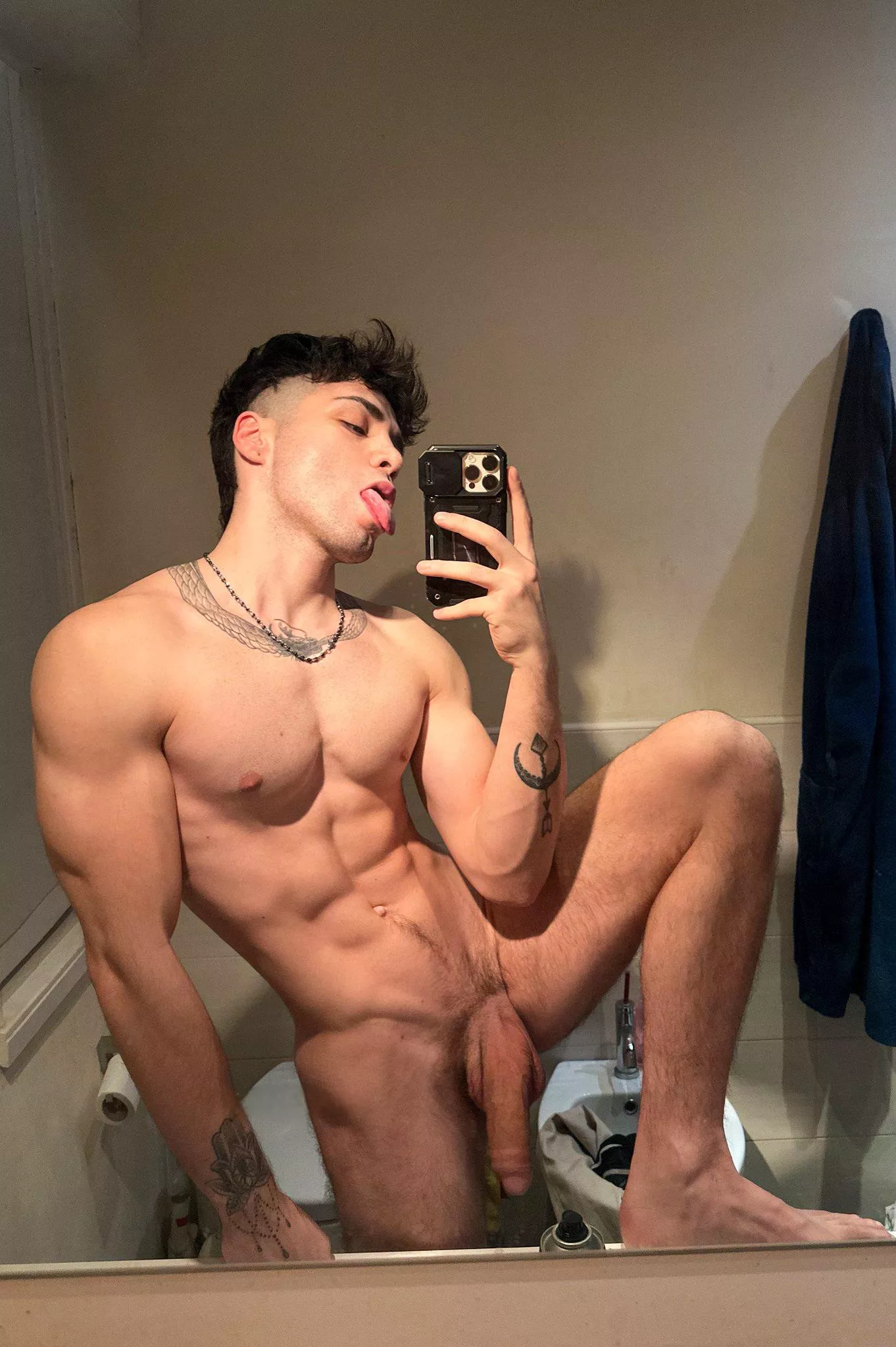 That after gym floppy 🪱 posted by shab55573