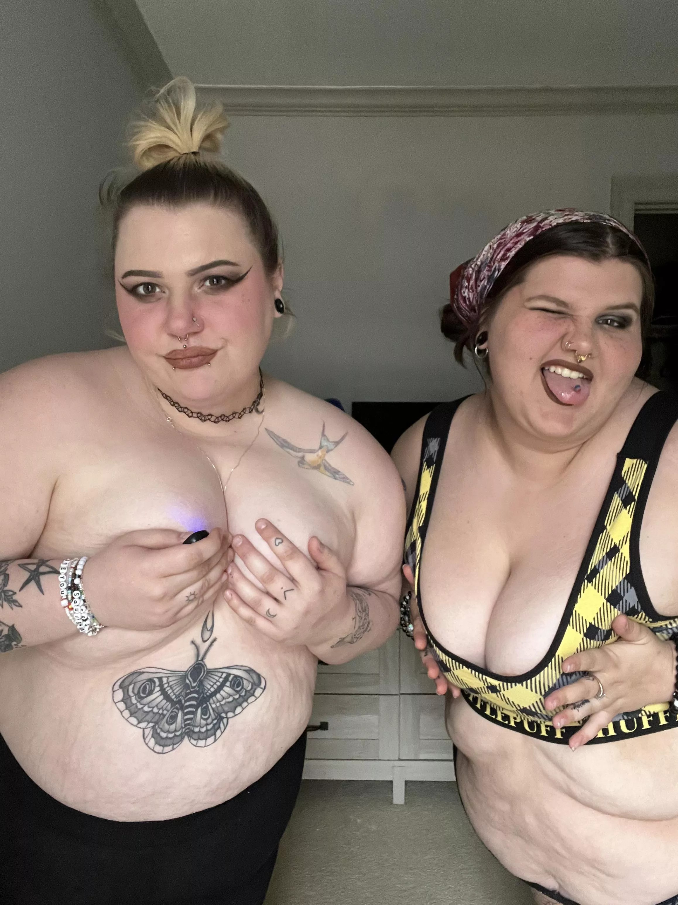 two chubby girls are better than one  posted by bunnikisses