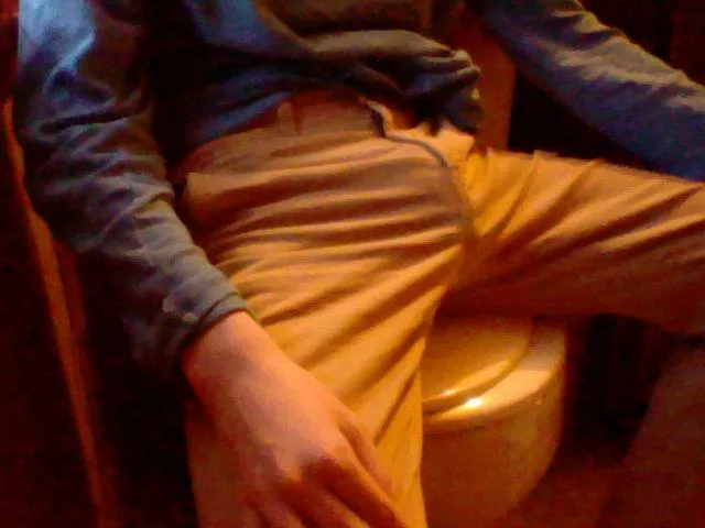 Wanna take a seat?  posted by thepantsguy04