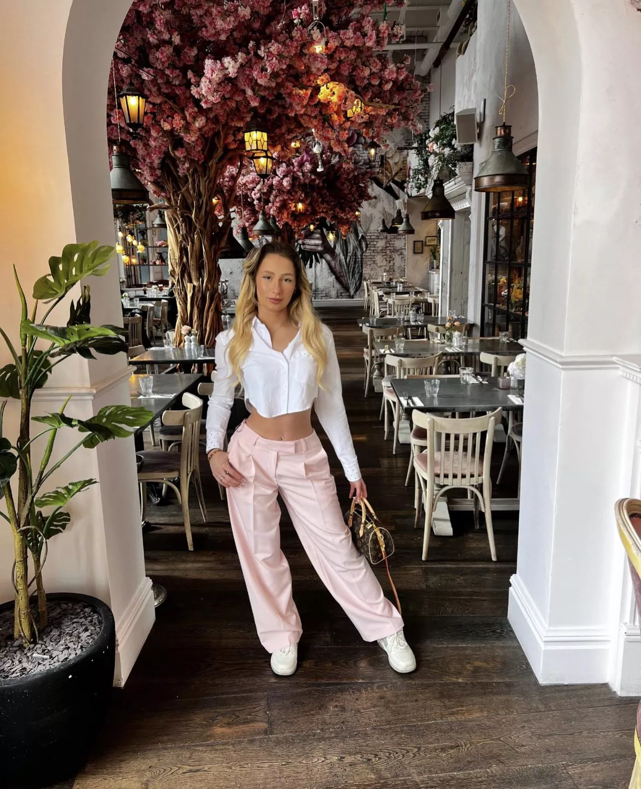 was feeling real classy today (: posted by Charming-Fact-9794