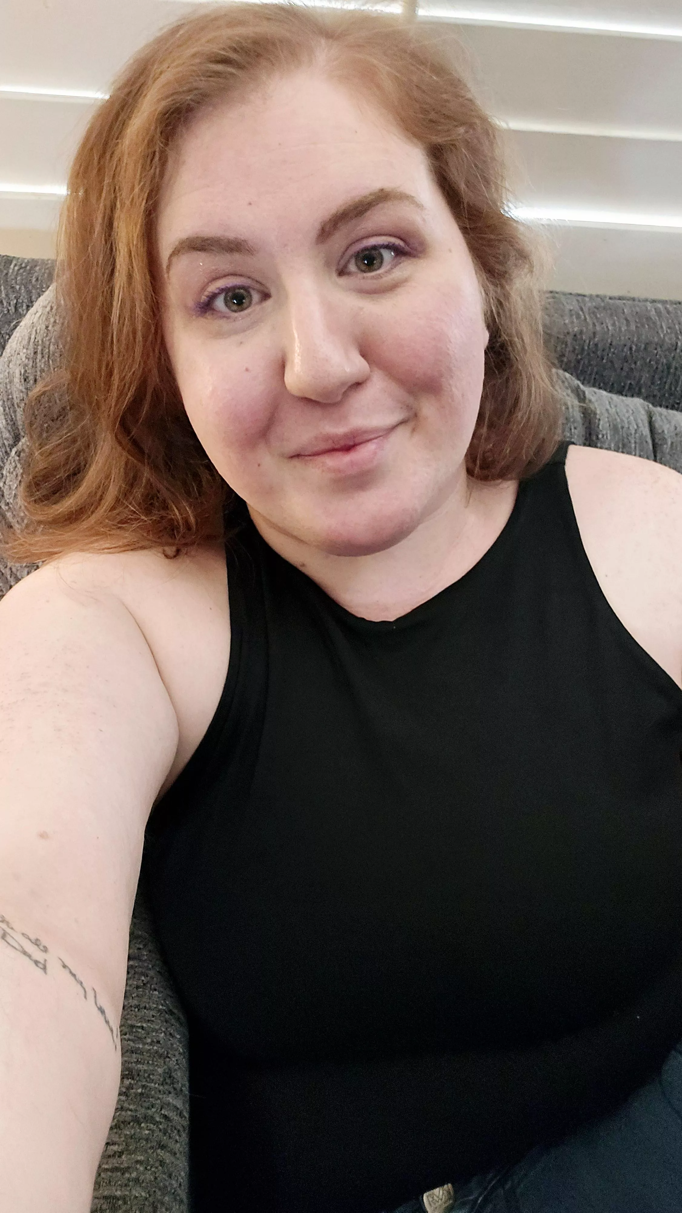 Well I'm officially in love with bodysuits, this thing is so soft that I just keep wanting to touch myself posted by gebamami