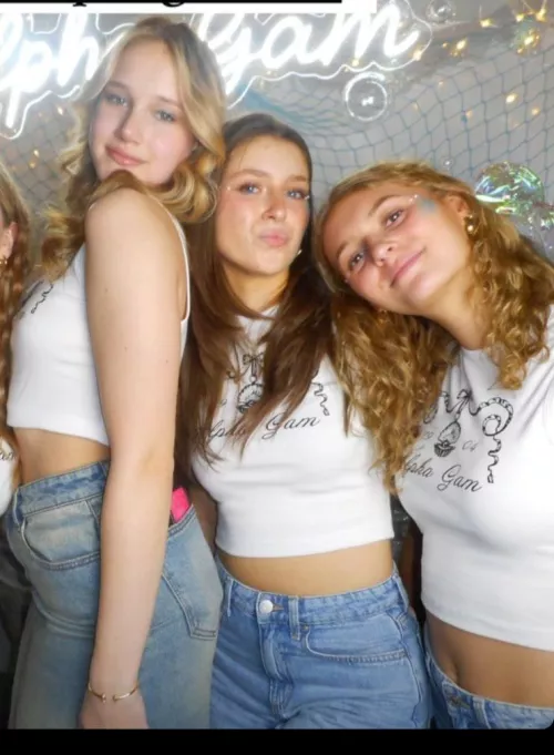 White tops by Chesterguy731