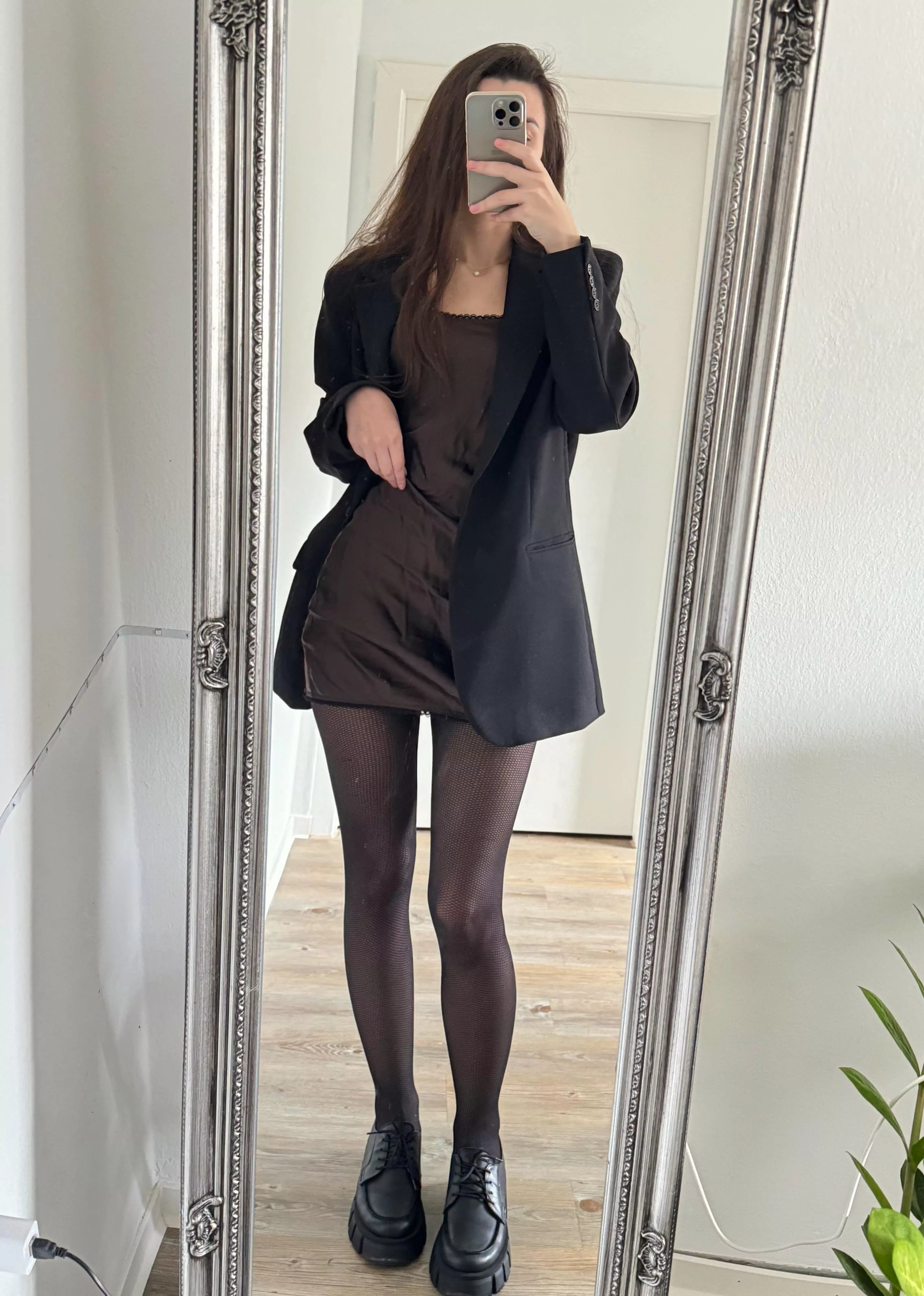 Would you go on a date with me? posted by Sweetylissa