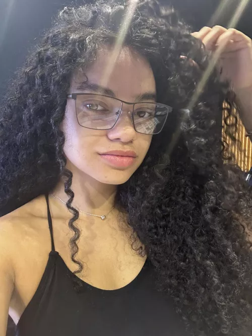 You prefer hairy or not? (double meaning) 😁 by Gold_Gracen