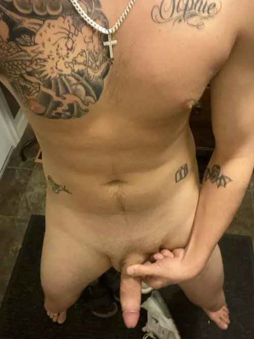 19 years old and hung by hellameat69