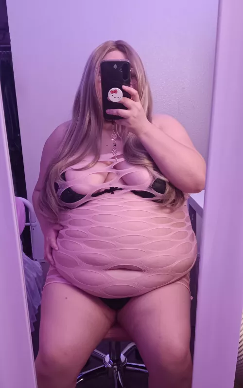 Bloated after dinner *burp* 🎀  by bimbolola4eva