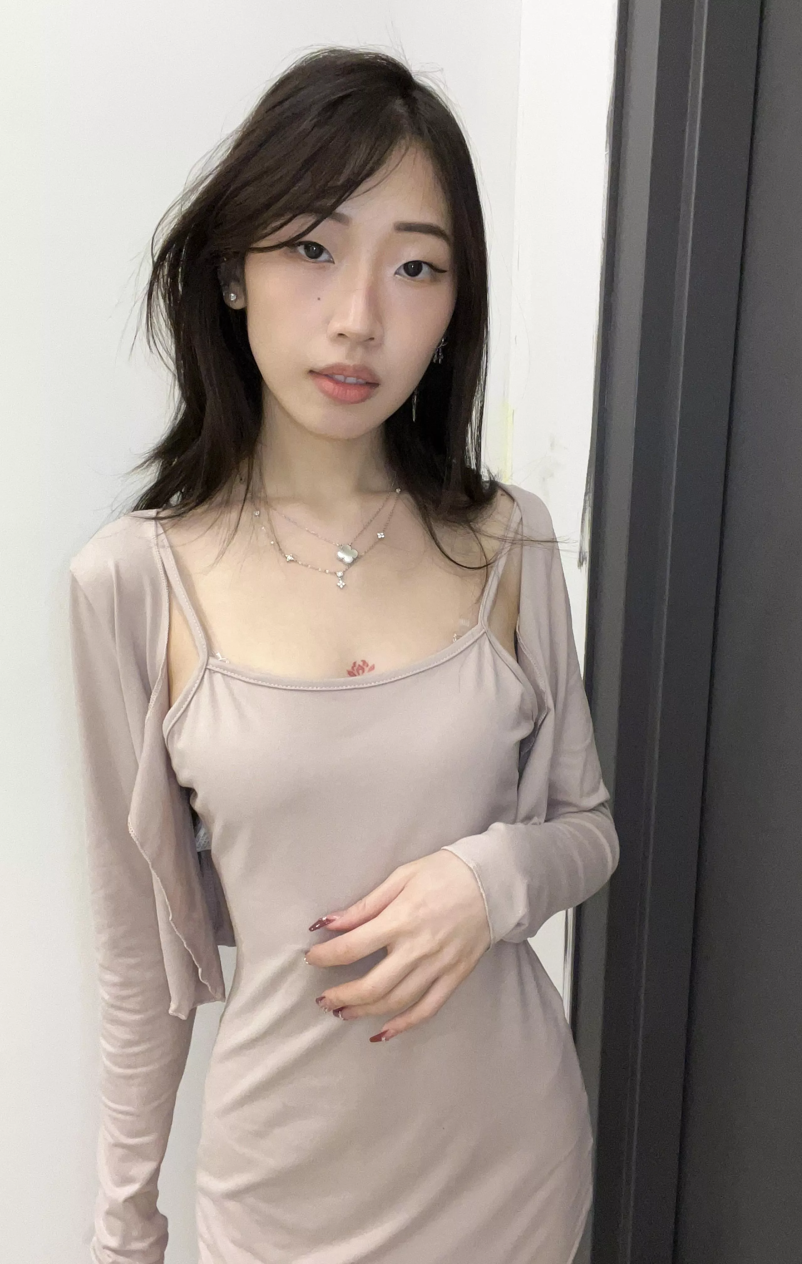 Come get in bed with me 😌 posted by Mbradyb3