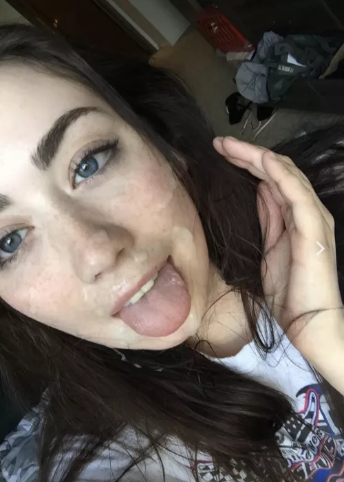 Felt cute ignore the mess by CuteXChibi