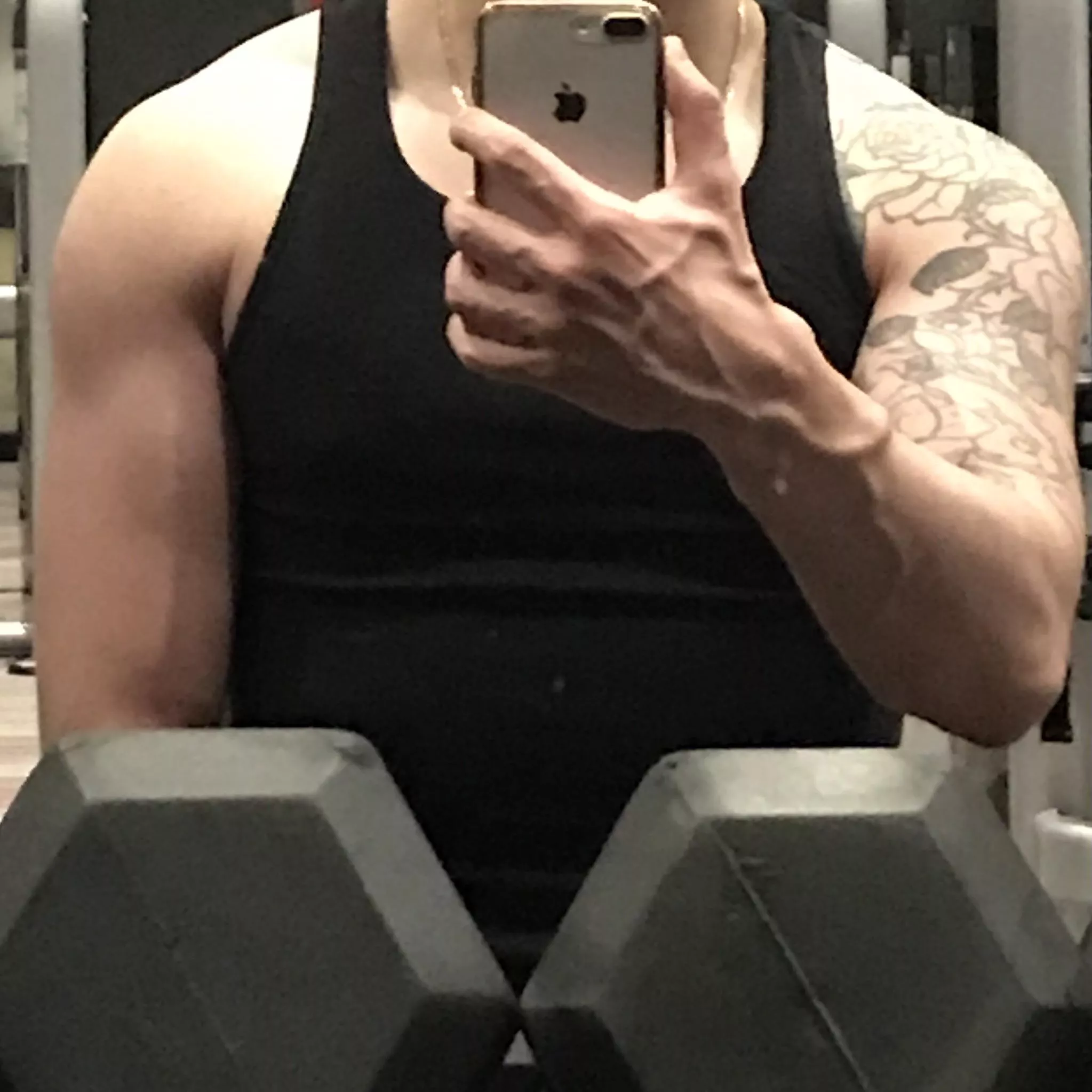 hand veins posted by soapillusion