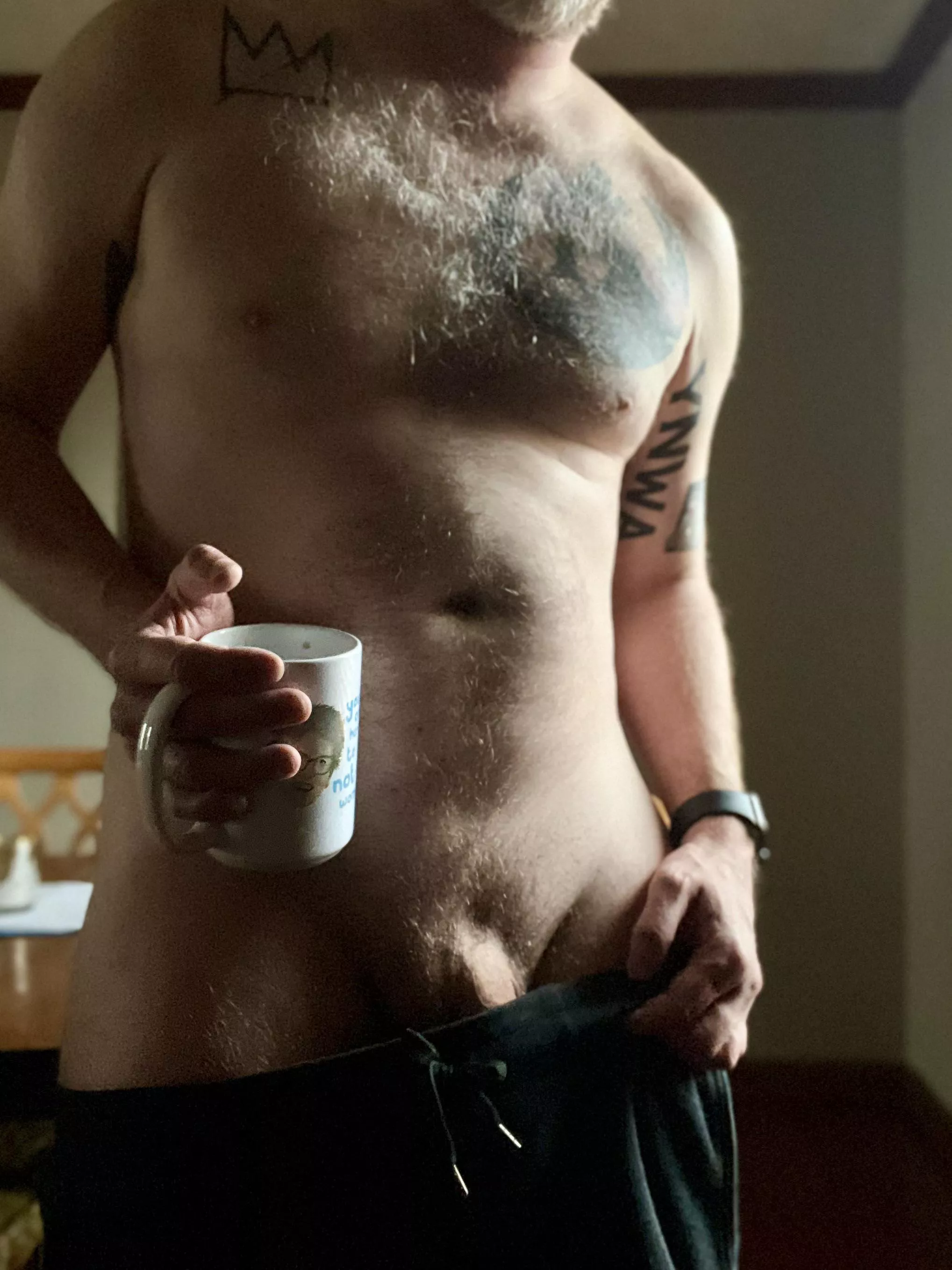 Happy windy AF Tuesday! posted by ilikemyoatmeallumpy_