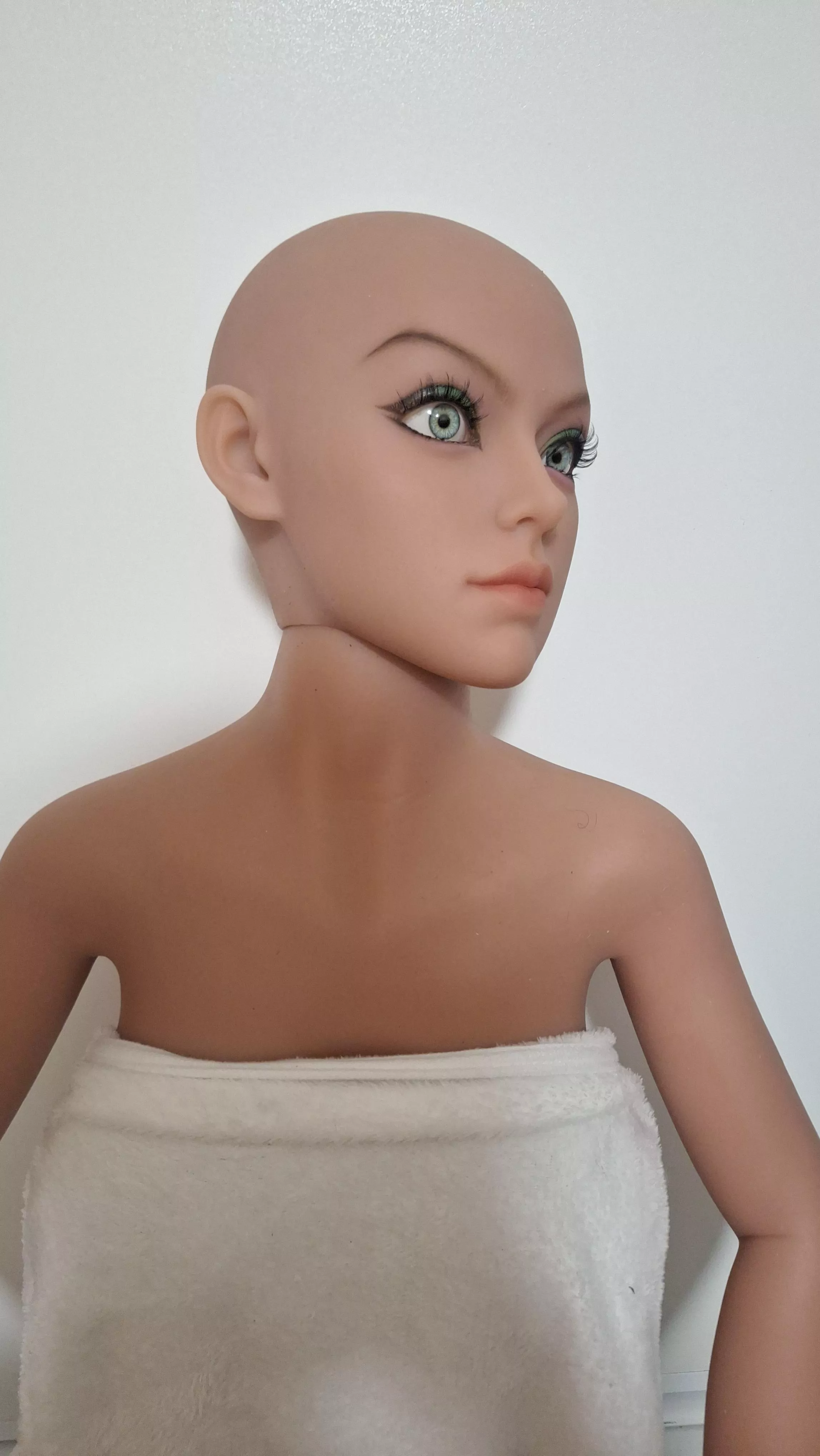 Hear will not screw in straight posted by Mantis_god1