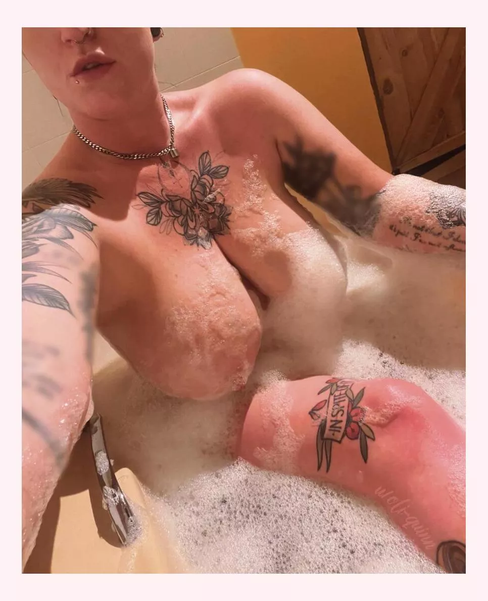 How I’ve mkssed a bath. 🫧 posted by Striking_Gas_1950