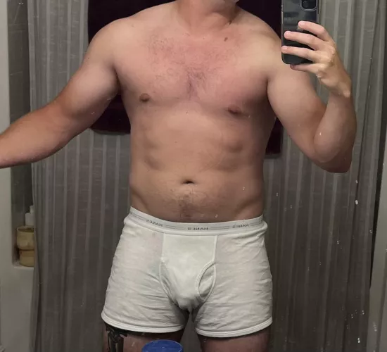 How’s the bulge?  by BDE873