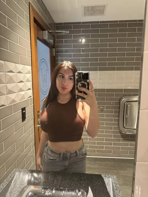 I look like a good girl here @tessaromina by Tessaromina