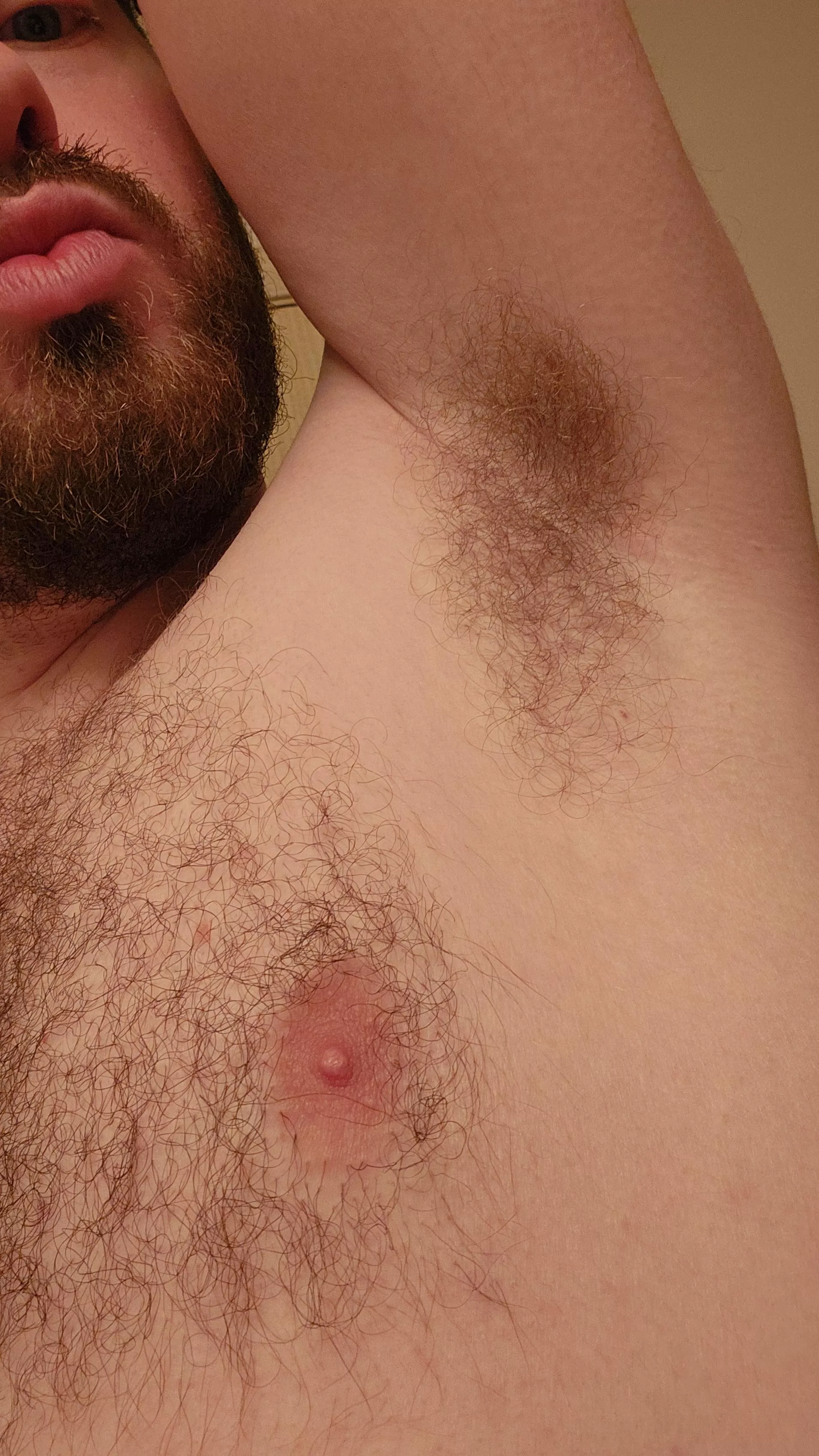 Just got back from the gym...wanna sniff? posted by Tyler93xxx