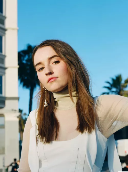 Kaitlyn Dever by Jaseyjerks