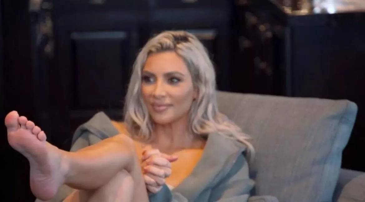 Kim’s feet posted by RoyalProfessional280