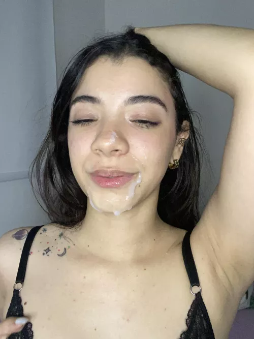 Kiss me or add more cum babe? by frostydeveloper