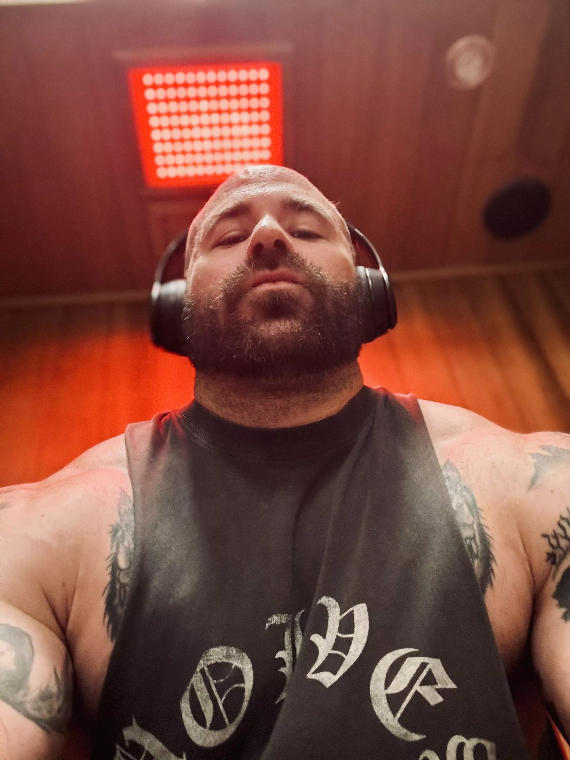 (M) Who wants to join me in the gym sauna posted by Ardcoremeat