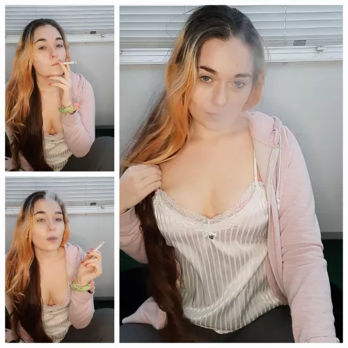 Morning smoke🩷 by smoking_carolyn