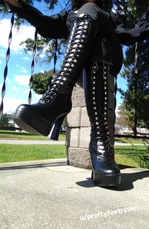 My knee high leather boots  by prettyfeetraven