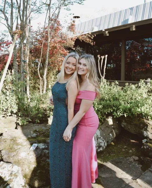 Pink or green [2] by SameIndependent5134