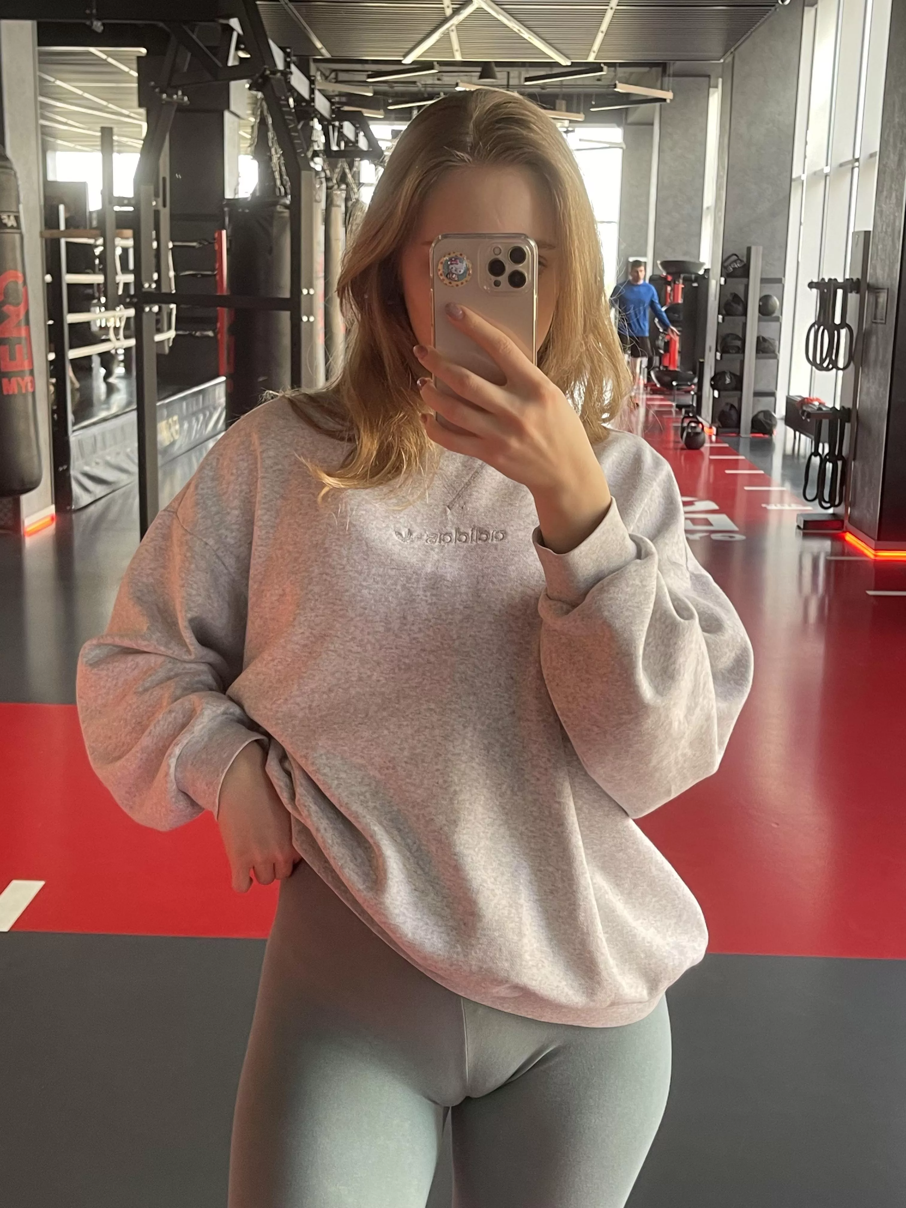 Say yes and I'll post my back view with no leggings on posted by lerylunn