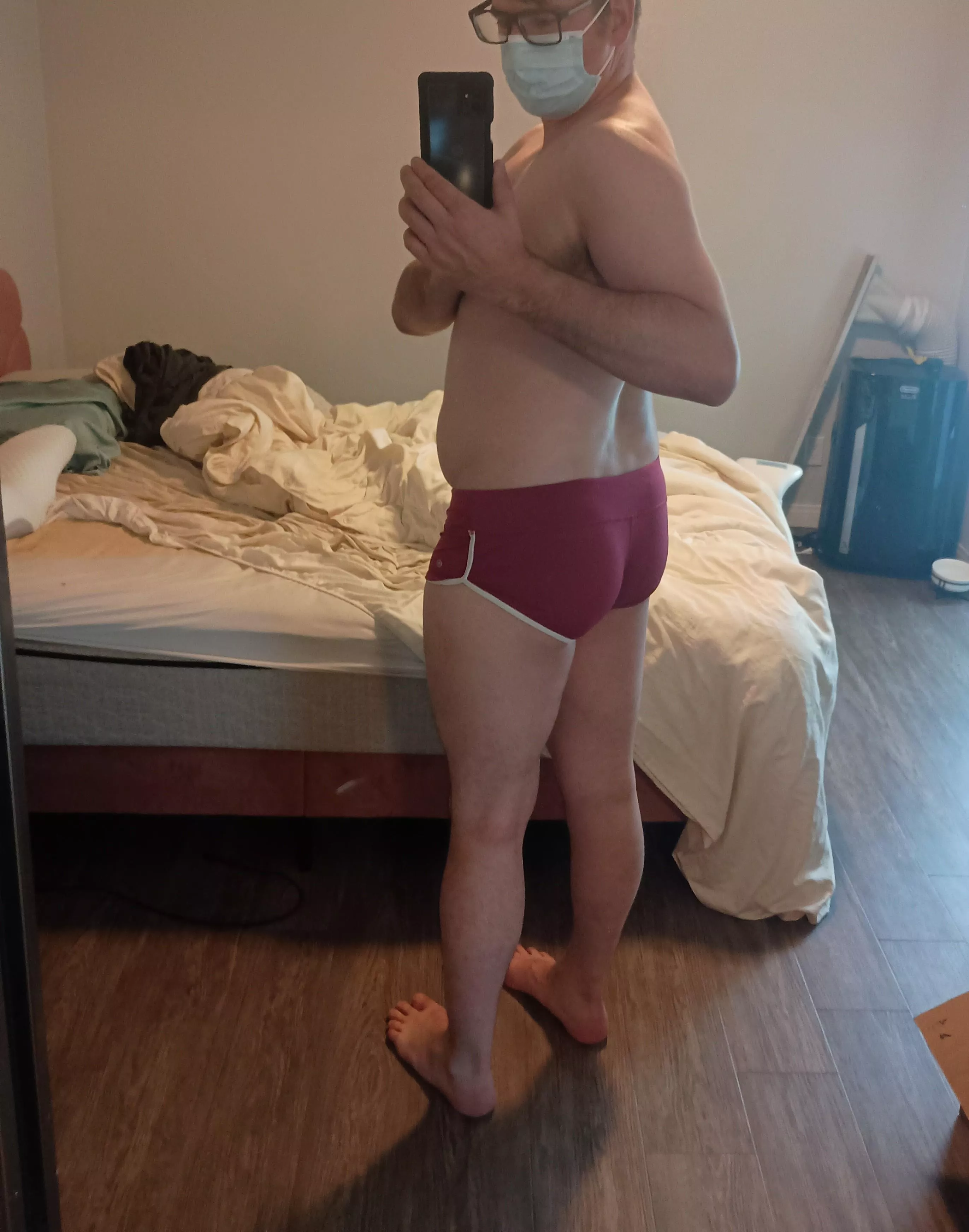 Straight but always been a submissive beta boi posted by AwkwardMajor8084