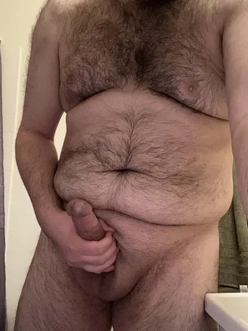 This needs some attention. Big girls get to skip to the front of the line 😘 by TheLazyHermit11