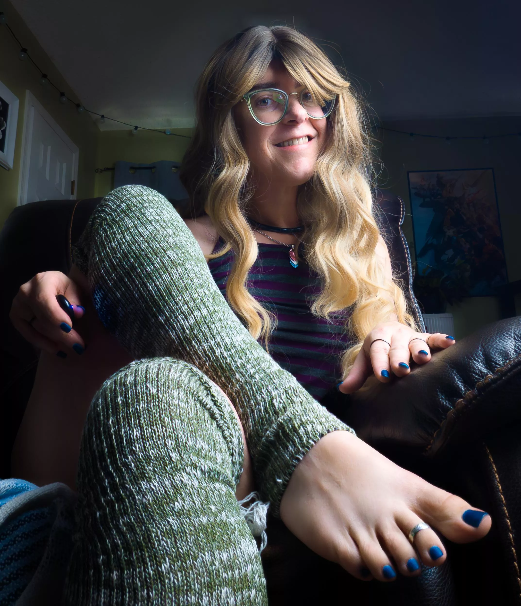 Tops of toes too?? posted by SummaryExecutions